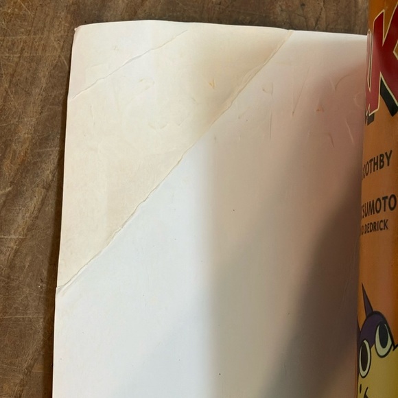 Sparks! Graphic Novel by Ian Boothby & Nina Matsumoto - Picture 5 of 16